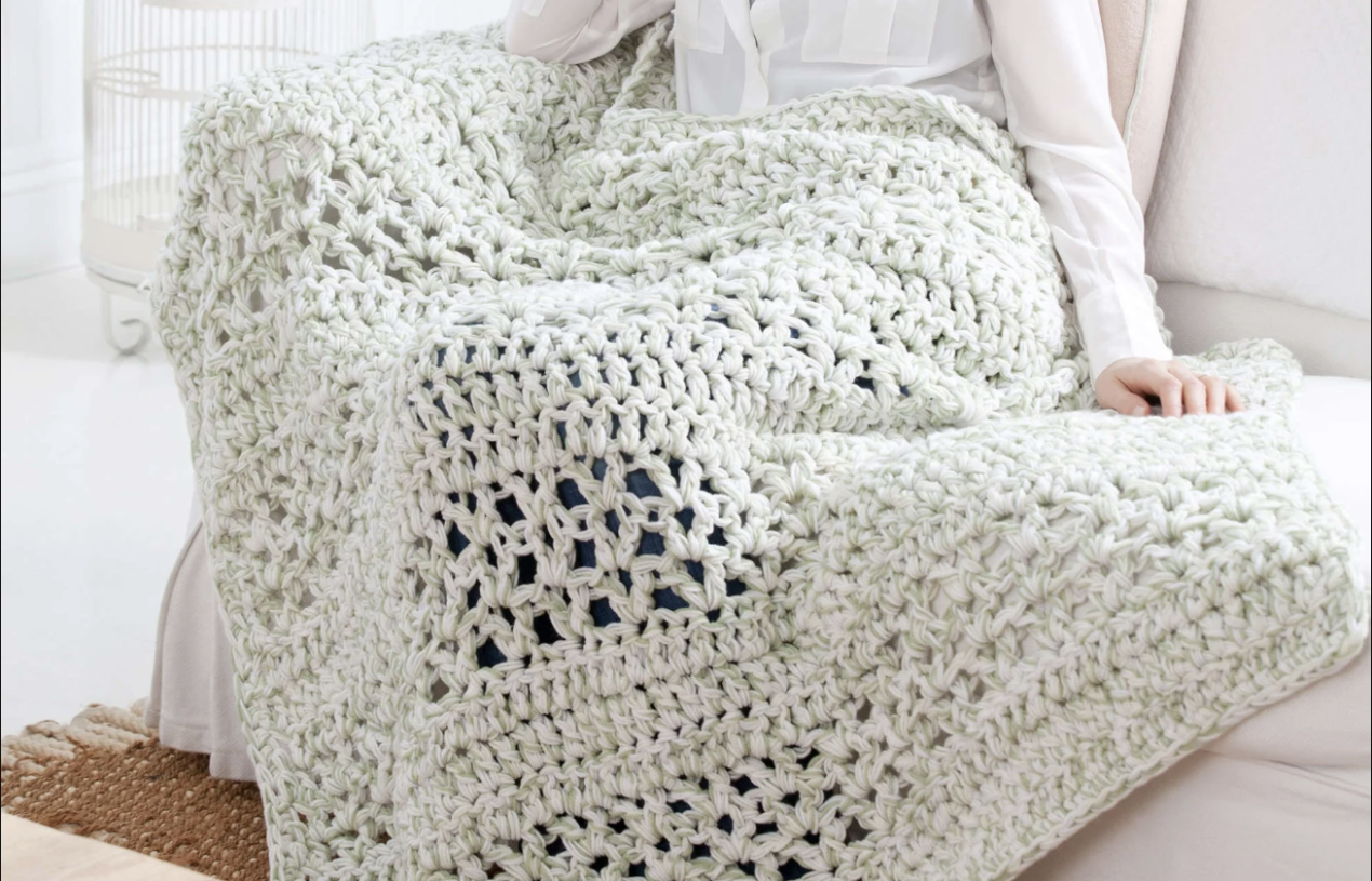 Patterns: 28 Quick Crochet Blankets